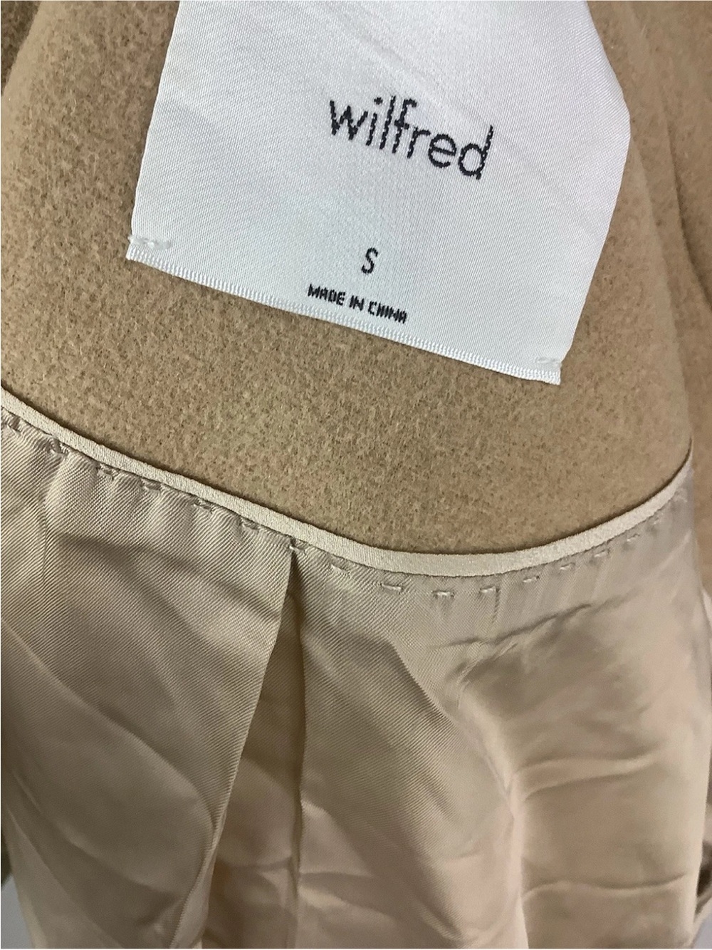 Wilfred Aritzia Sz S Virgin Wool Cocoon Hidden Button Mid Length Coat Tan - Picture 7 of 9